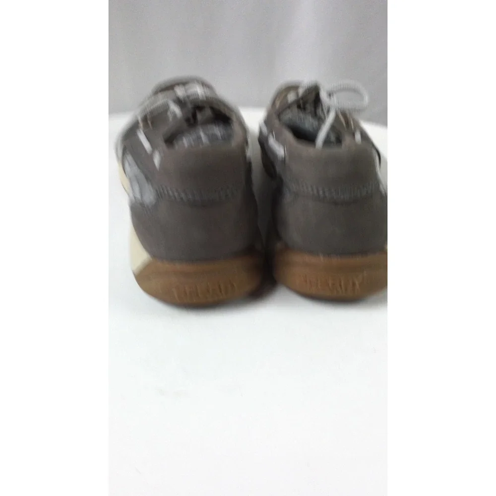 Sperry women top